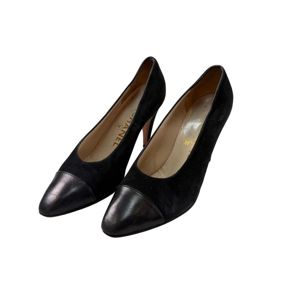 Chanel Vintage Black Leather Cap Toe Pumps Heels EU 36.5 (US Size 6.5)